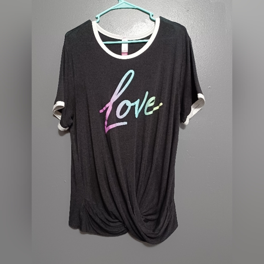 No Boundaries  size Xl (15-17)